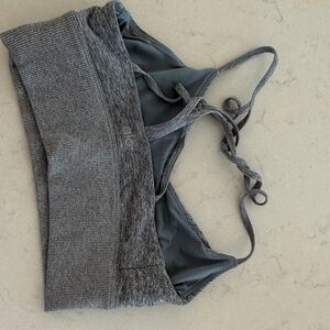 ALO Yoga Gray Sports Bra - medium - no pads